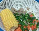 Foto langkah ke 2 dari resep Sayur Sop Jagung Anti Gagal.