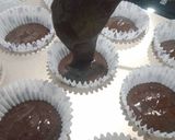 Foto langkah ke 3 dari resep Muffin Double Chocolate.