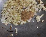 A picture of step 2 of Lasooni Aloo Palak !!.