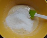 Foto del paso 2 de la receta: Budín invertido de manzana