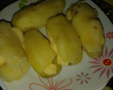 Foto del paso 2 de la receta: Marineras de papas rellenas de queso con ensalada primavera