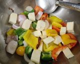 A picture of step 3 of Vegetable kolhapuri.