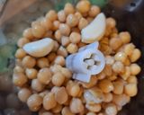 Foto del paso 1 de la receta: Falafel muy fácil con garbanzos de lata