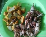 Foto langkah ke 1 dari resep Tumis Tahu Cumi Asin.