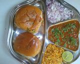 A picture of step 13 of Mumbai Style Pav Bhaji.