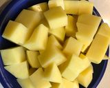 Erdélyi savanyúkáposzta-leves pirított kolbásszal, tejföllel recept fázis 2 fotója