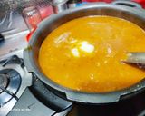 A picture of step 4 of Dal makhani.