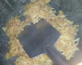 A picture of step 3 of Apple halwa.