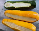 Une image de l'étape 4 de Courgettes et poivrons bicolores marinés grillés à la plancha.