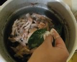 Foto langkah ke 1 dari resep Seblak Ceker dan Sayap Ayam.