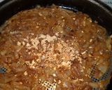 Foto del paso 4 de la receta: Cebolla caramelizada con mucho aroma y sabor