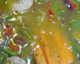 Foto del paso 6 de la receta: Llampuga o Pez Limón, en salsa de verduras mediterráneas