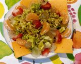 Foto del paso 5 de la receta Ensalada de lechuga con frutos carnosos