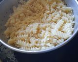 A picture of step 1 of Fusilli pasta.
