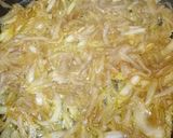 Foto del paso 5 de la receta: Calamarcitos en cebolla caramelizada y judías de Santa Pau