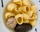 Foto del paso 7 de la receta: Sopa de fideos con “pilota”/sopa de galets