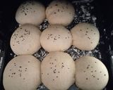 A picture of step 4 of Eggless buns.