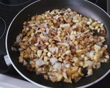 A picture of step 2 of Quiche of bacon and zuccini.