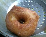 A picture of step 3 of THAYIR VADA/ CURD VADA/ DAHI VADA.