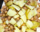 A picture of step 6 of Boondi Chana Chaat.