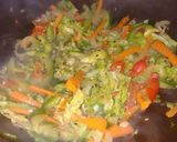 Foto del paso 3 de la receta: Salteado de vegetales y arroz integral #Económicas