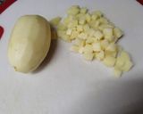 Foto del paso 1 de la receta: Huevo revuelto con papas