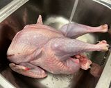 Karácsonyi egész, töltött, gesztenyés bébipulyka recept fázis 8 fotója