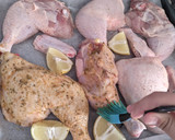 Foto del paso 3 de la receta: Contramuslos al horno