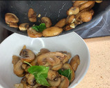 Foto del paso 3 de la receta: Pasta en salsa de champiñones