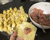Hình bước làm 1 của món Mì hoành thánh🍃😝