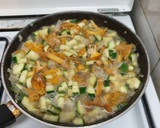 Foto del paso 2 de la receta: Bacalao con setas y vino blanco