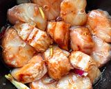 A picture of step 1 of Vietnamese Braised Catshark in Clay Pot (Cá Nhám Đốm Kho Tộ).