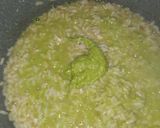 Foto del passaggio 7 della ricetta Risotto con crema di piselli, stracciatella Campana e pancetta