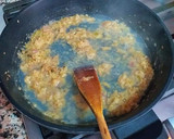 Foto del paso 7 de la receta: Merluza en salsa de pimienta verde y caldo de mejillones