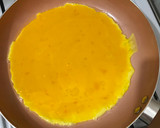 Foto del paso 4 de la receta: Omelette relleno de jamón y queso