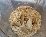 Foto del paso 2 de la receta: Masa rápida de avellanas, para tartas y postres... sin horno