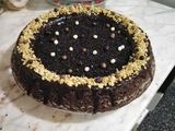 كيك المول العجيب بصلصه الشوكولاته روعه في المذاق🥧