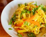 Hình bước làm 4 của món Đậu Que Vàng Xào Cà Rốt