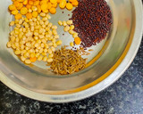 அவுல் கார கொழுக்கட்டை (Aval kaara kolukattai recipe in tamil) ரெசிபி ஸ்டேப் 2 புகைப்படம்