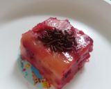 Foto langkah ke 4 dari resep Roti Kukus Buah Naga.