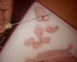 Foto del paso 1 de la receta: Bolitas de queso gouda y jamón de york