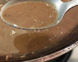 Une image de l'étape 9 de Rognons de veau sauce madère.