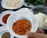 A picture of step 1 of Stuffed Fried Chillies.