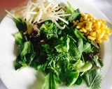 Hình bước làm 2 của món Phở khô trộn thập cẩm ở Tokyo