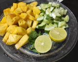A picture of step 1 of Pinacu Mojito.