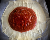 Foto del paso 3 de la receta: Hojaldre de lacón con Caprice Des Dieux