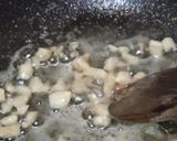 Foto langkah ke 4 dari resep Tumis Jamur dan Tofu.