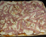 Foto del paso 5 de la receta: Pizza con cantimpalo