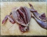Foto del passaggio 1 della ricetta Quaglie Arrosto Saporite al Mandarino