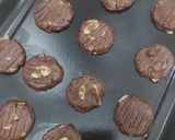 Foto langkah ke 4 dari resep Chocolate Chocochips Cookies.